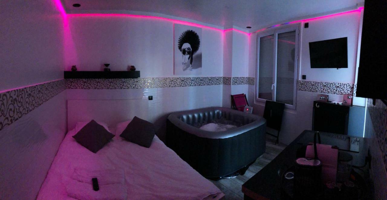 Appartement Le Boudoir à Montrouge Extérieur photo